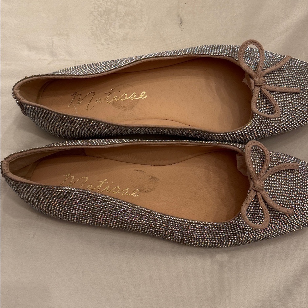 Matisse Roxy Glittering Silver Flats with Bow, sz 8 - Picture 6 of 8